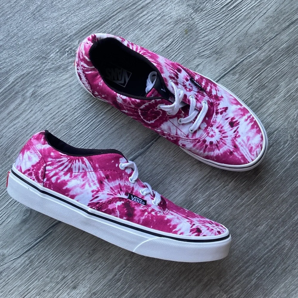 Blokecore Vans sneaker old skool lace up tie dye shoe magenta pink white youth 6